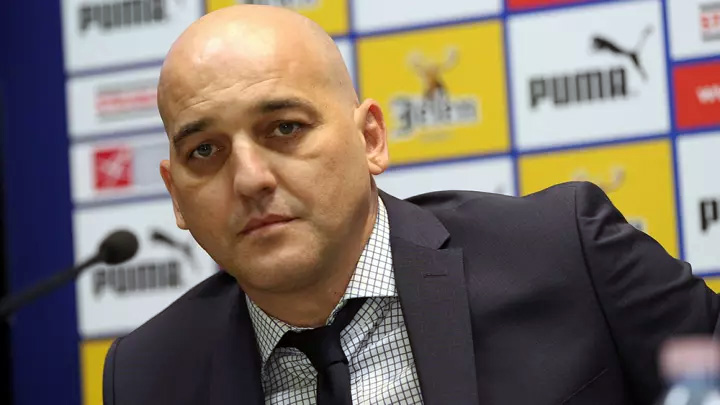 Kovačević: Ko neće s Krstajićem, više nikada neće igrati za Srbiju!