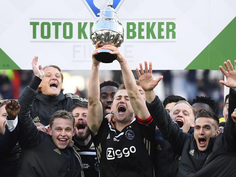 Dušan Tadić osvojio prvi trofej u karijeri! (VIDEO)