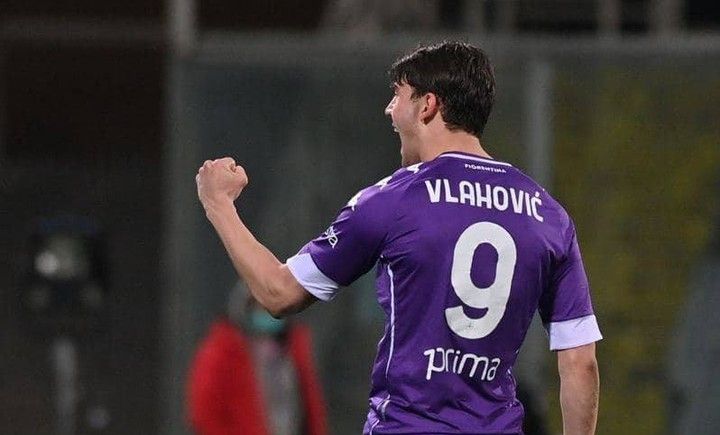 Vlahović uz novi ugovor u Fjorentini dobija trostruko veću platu!