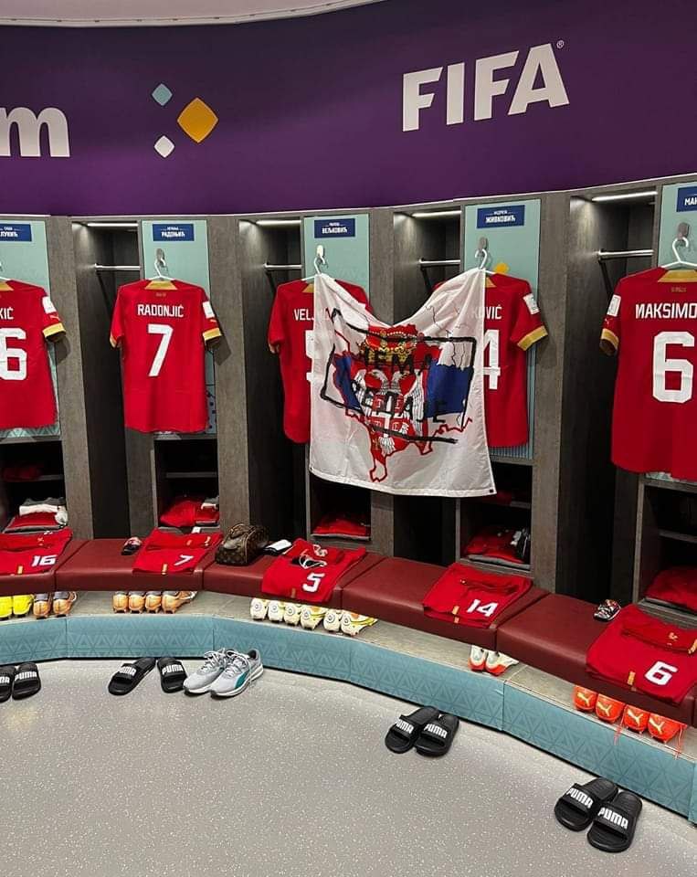 FIFA pokrenula postupak protiv Srbije: Sporna zastava u svlačionici