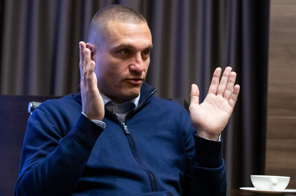 Nemanja Vidić povukao kandidaturu za predsednika FSS