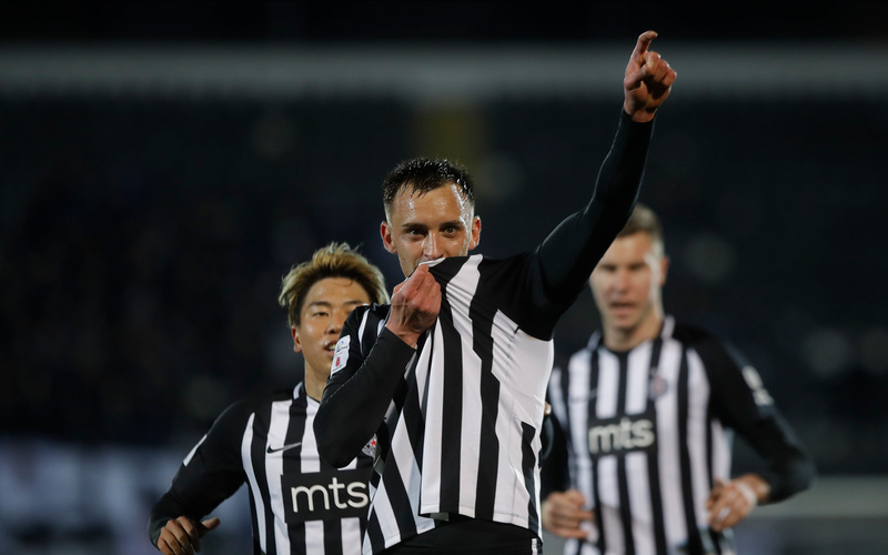 Partizan iskoristio Zvezdin kiks, pobeda nad Proleterom pred derbi (VIDEO)