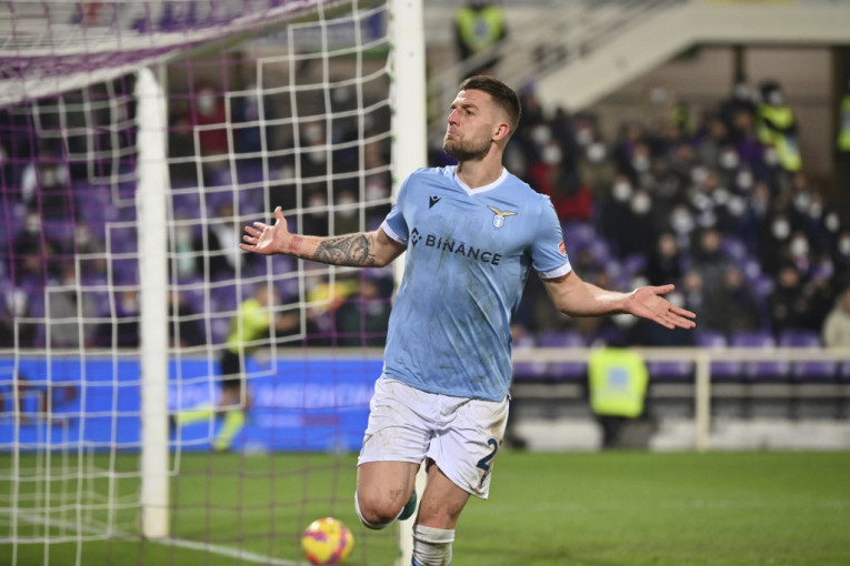 Fiorentina bleda bez Vlahovića, Milinković-Savić strelac za Lacio (VIDEO)