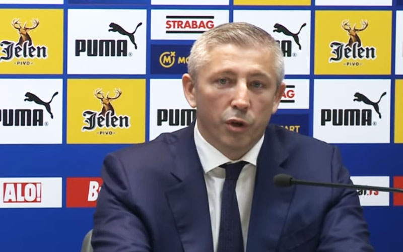 Kokeza na šestominutnoj konferenciji zamolio za podršku protiv Litvanije (VIDEO)